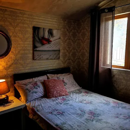 Вила Мароко *